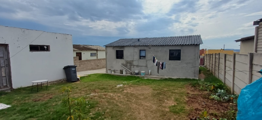 2 Bedroom Property for Sale in Zwide Eastern Cape
